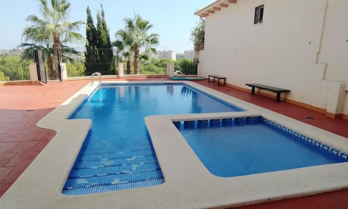 Segunda mano - Duplex -
Dehesa de Campoamor - Costa Blanca