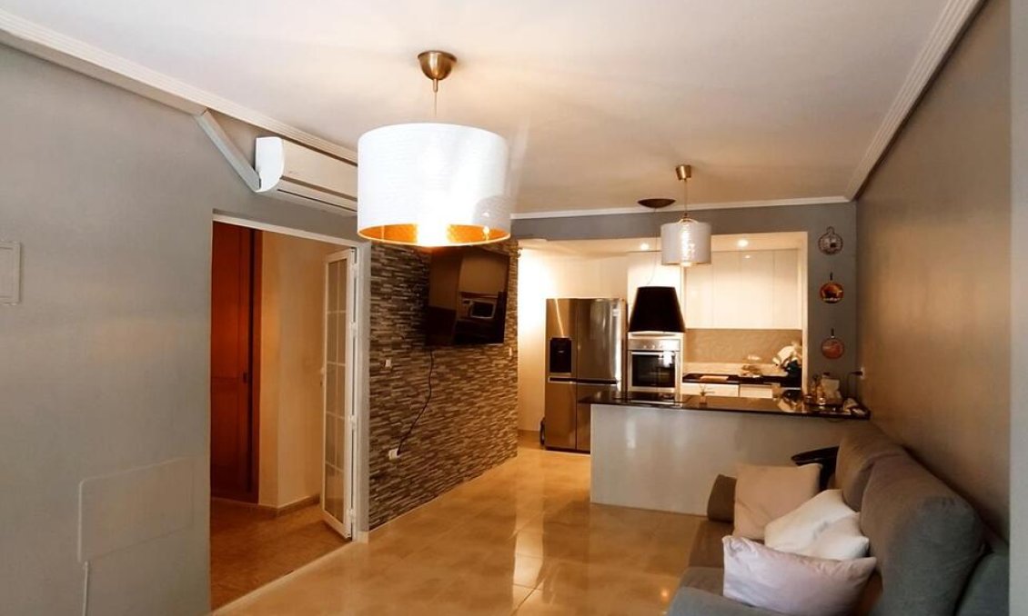 Segunda mano - Duplex -
Dehesa de Campoamor - Costa Blanca