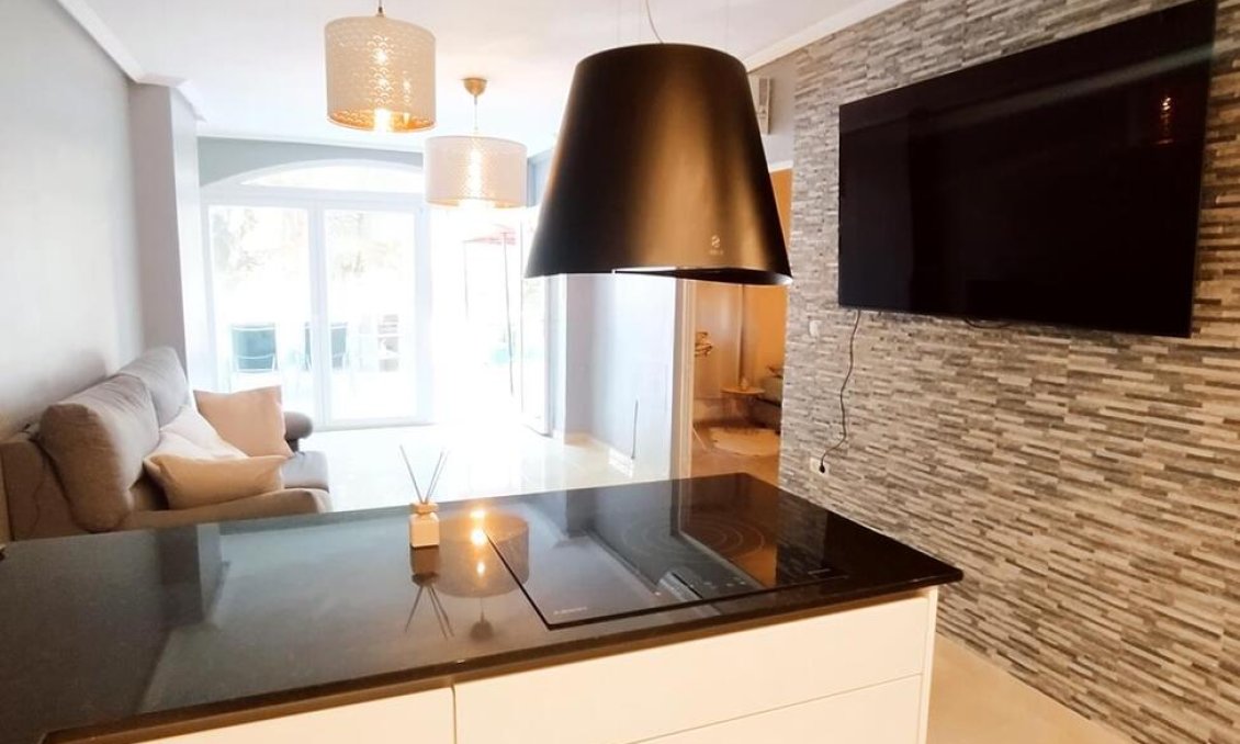 Segunda mano - Duplex -
Dehesa de Campoamor - Costa Blanca