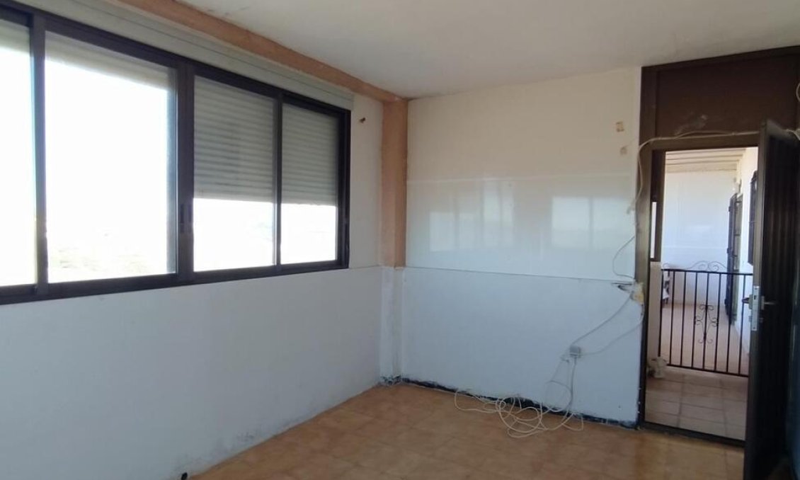 Segunda mano - Apartamento -
Torrevieja - La Mata