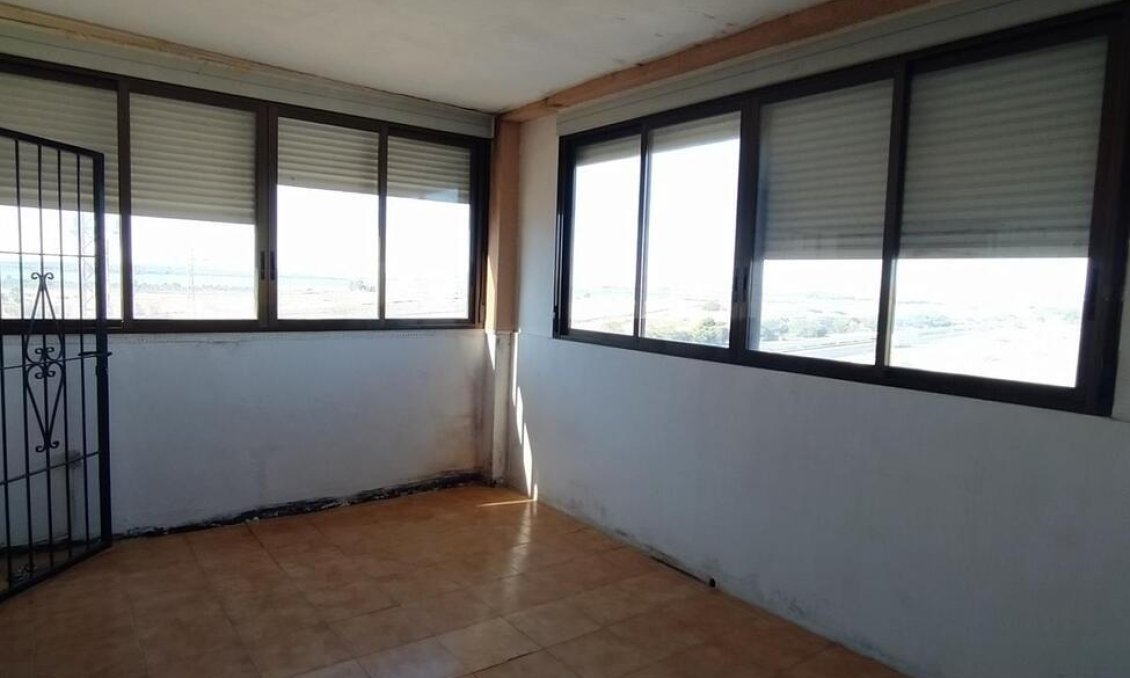 Segunda mano - Apartamento -
Torrevieja - La Mata