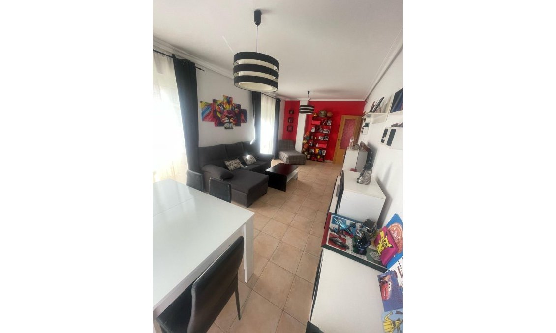 Segunda mano - Apartamento -
Beniel - Zeneta