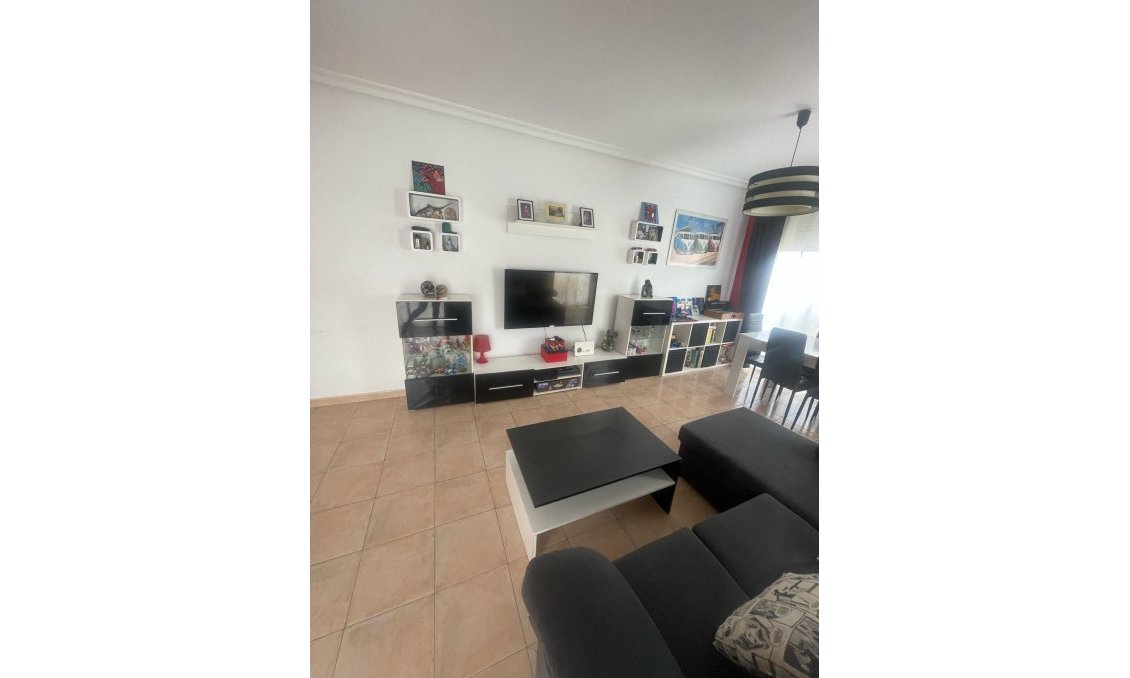 Segunda mano - Apartamento -
Beniel - Zeneta