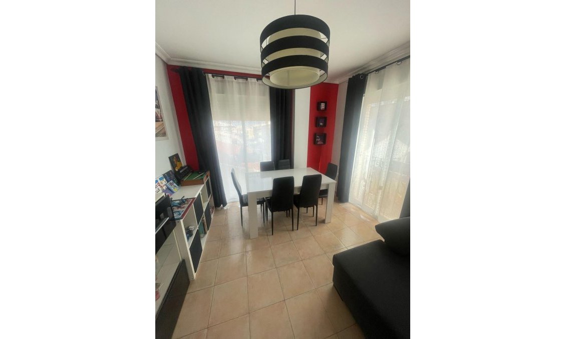 Segunda mano - Apartamento -
Beniel - Zeneta