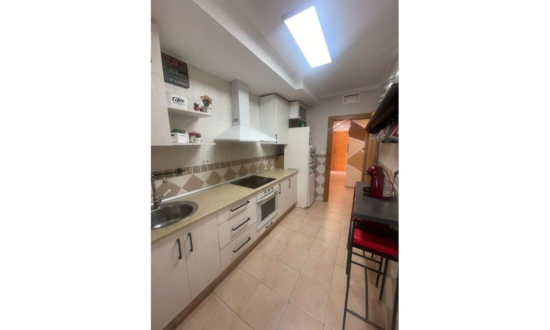 Segunda mano - Apartamento -
Beniel - Zeneta