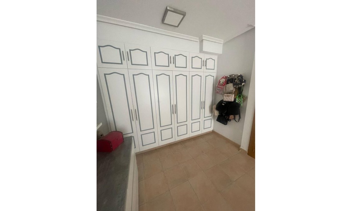 Segunda mano - Apartamento -
Beniel - Zeneta