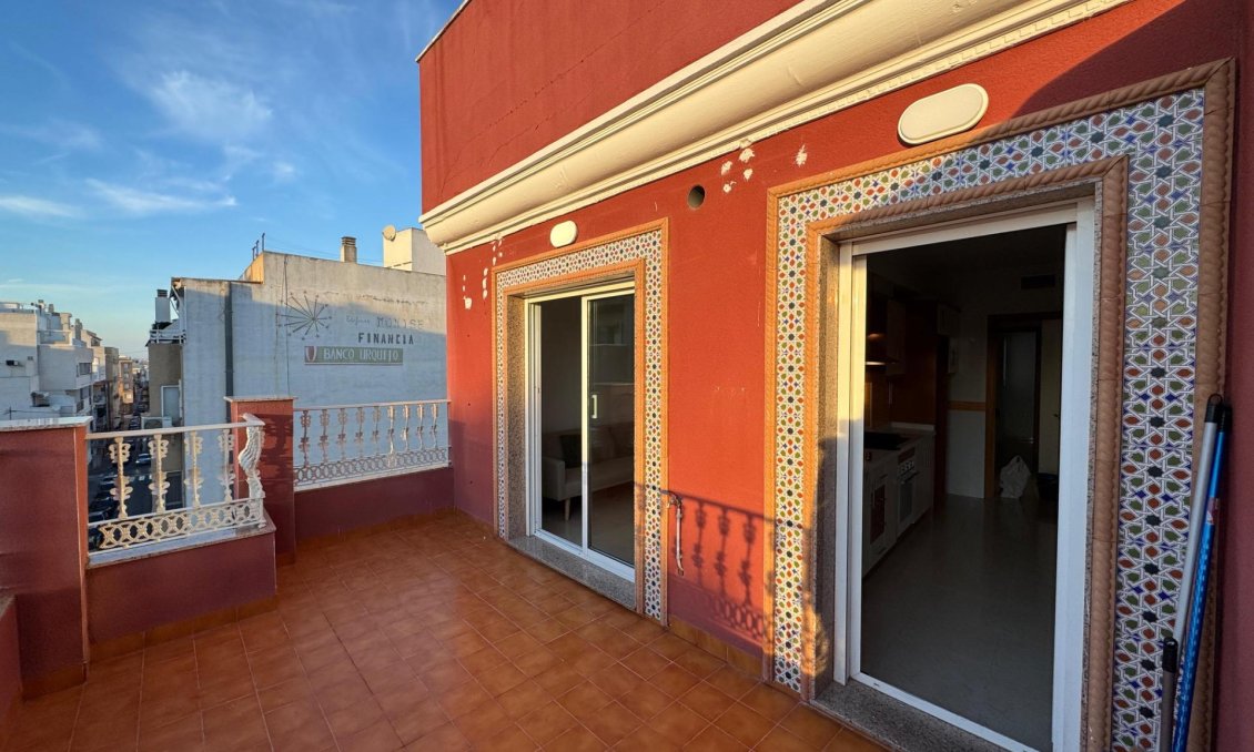 Segunda mano - Ático -
Torrevieja - Parque Acuático - Sector 25
