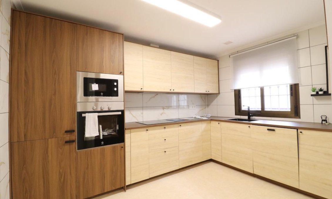 Revente - Town House -
San Miguel de Salinas - Inland