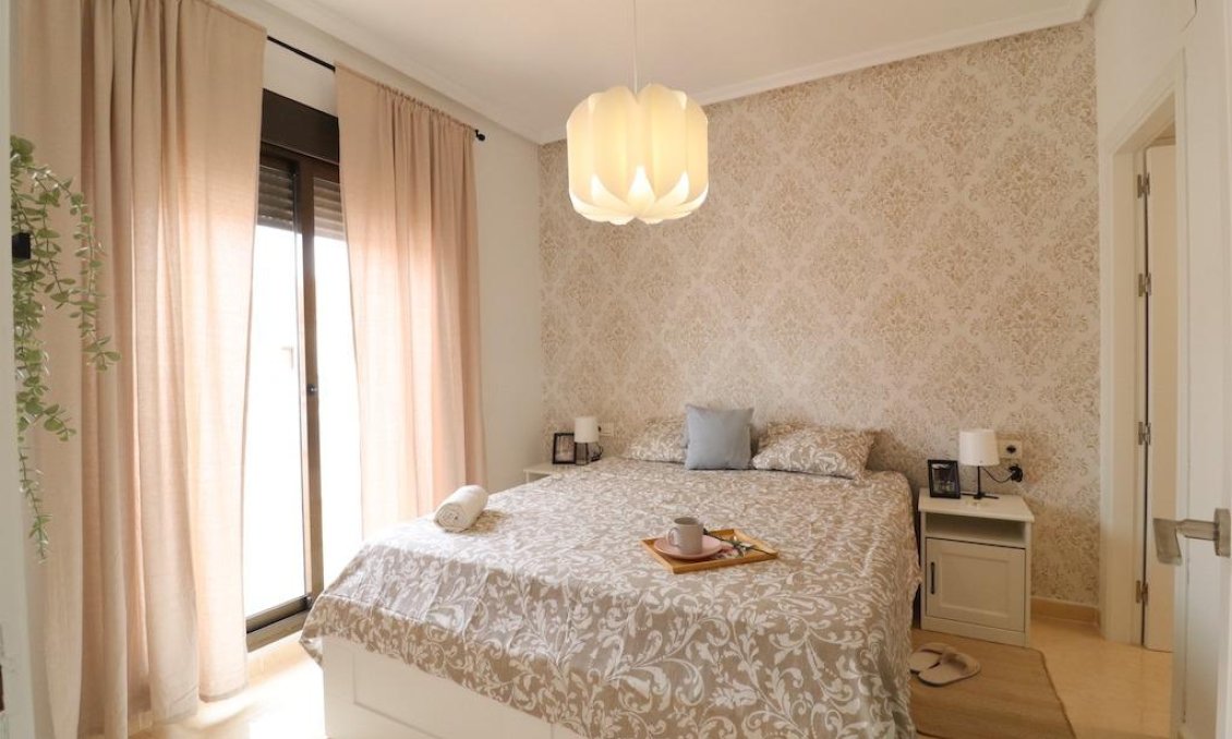 Revente - Town House -
San Miguel de Salinas - Inland