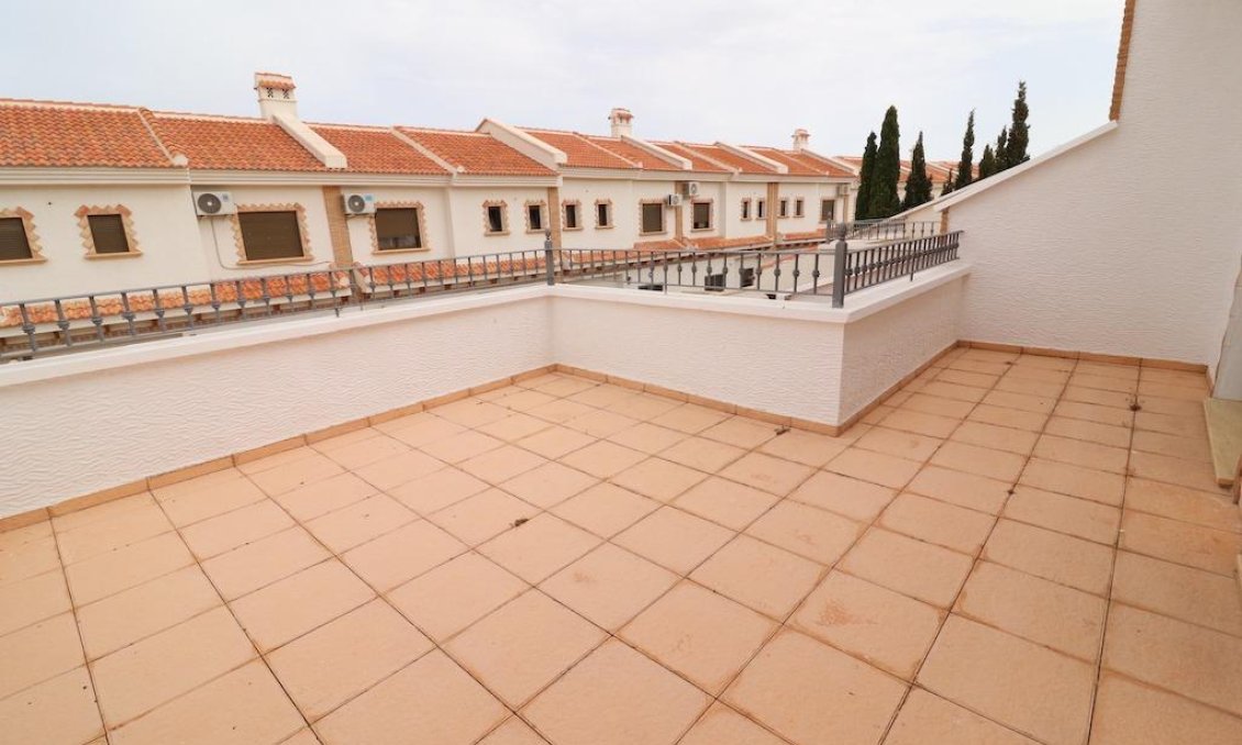 Revente - Town House -
San Miguel de Salinas - Inland