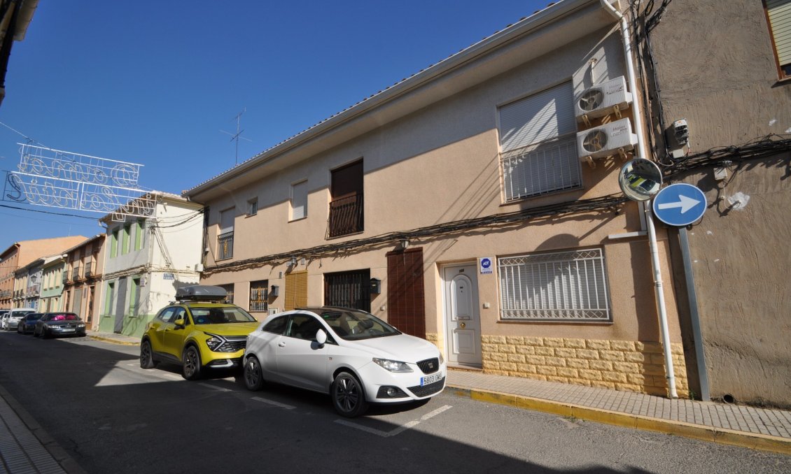 Segunda mano - Town House -
Pinoso - Inland
