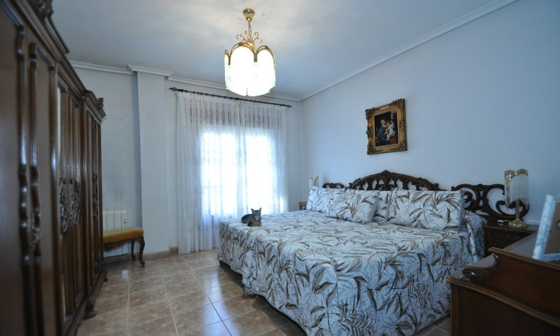 Segunda mano - Town House -
Pinoso - Inland