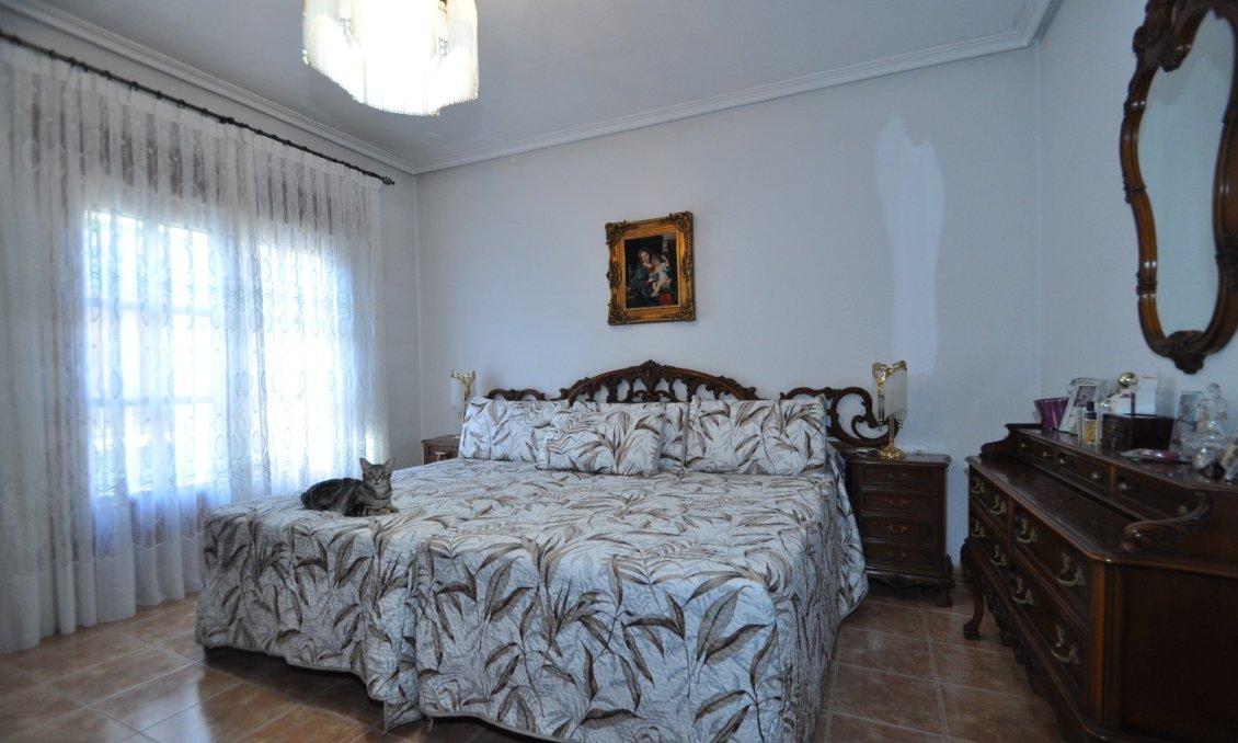 Segunda mano - Town House -
Pinoso - Inland