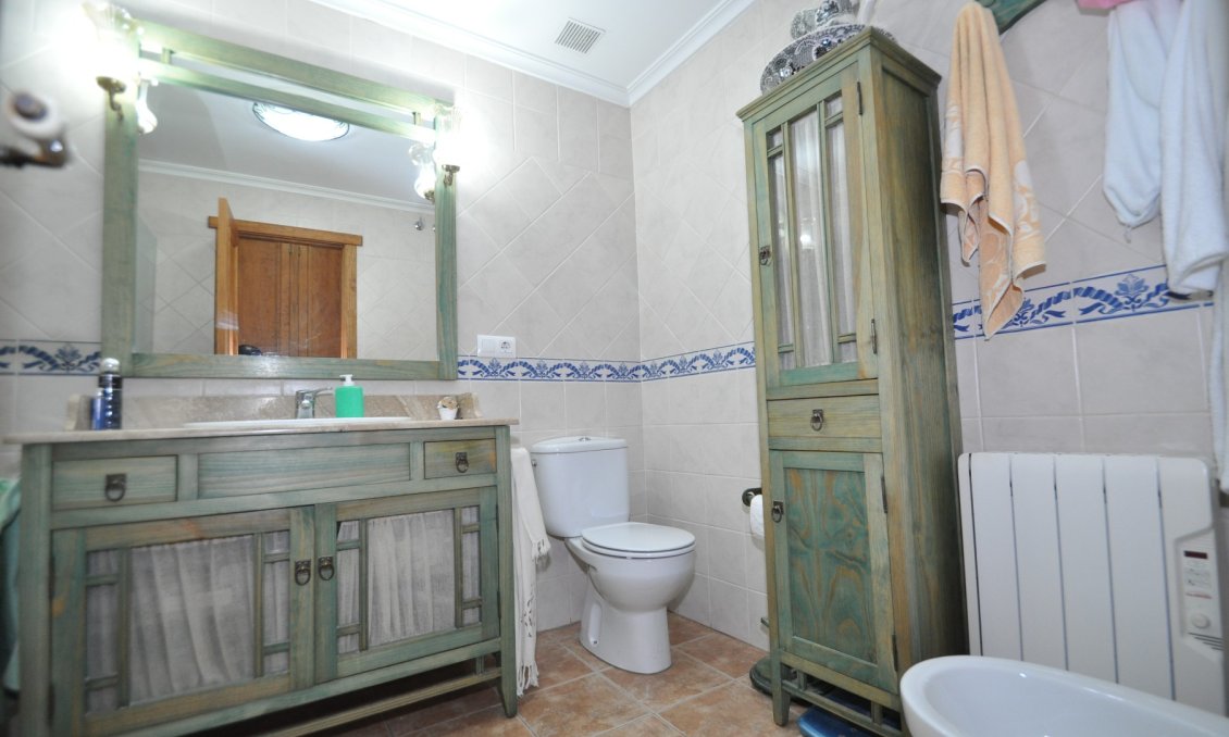 Segunda mano - Town House -
Pinoso - Inland