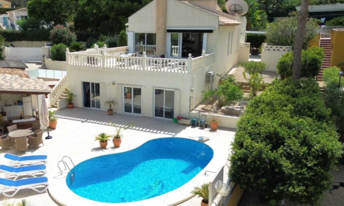 Segunda mano - Villa -
Alfas del Pí - Costa Blanca