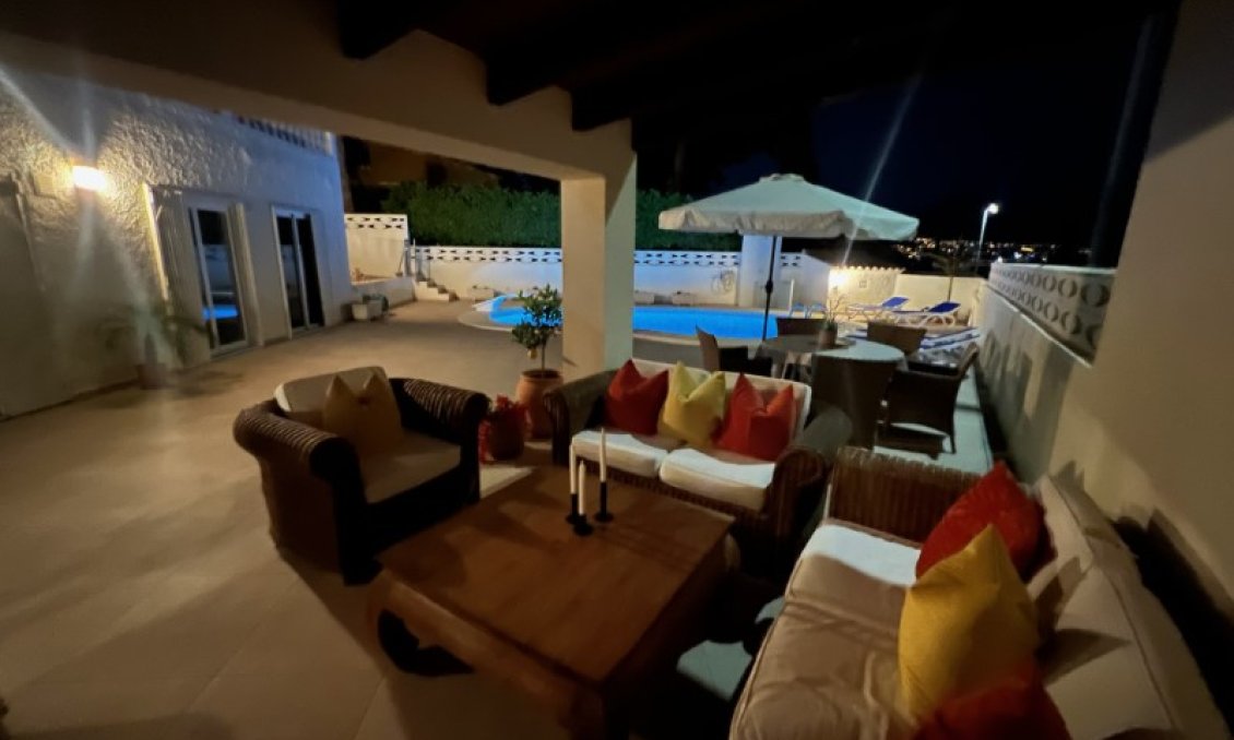 Segunda mano - Villa -
Alfas del Pí - Costa Blanca