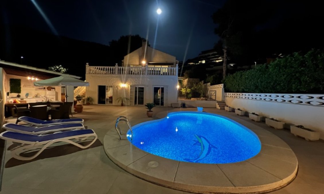 Segunda mano - Villa -
Alfas del Pí - Costa Blanca