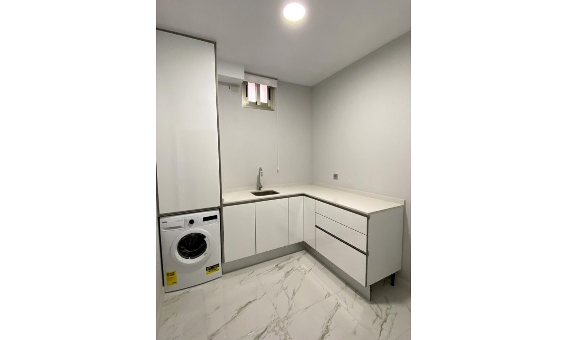 Használt Ingatlanok - Villa -
Orihuela Costa - PAU 26