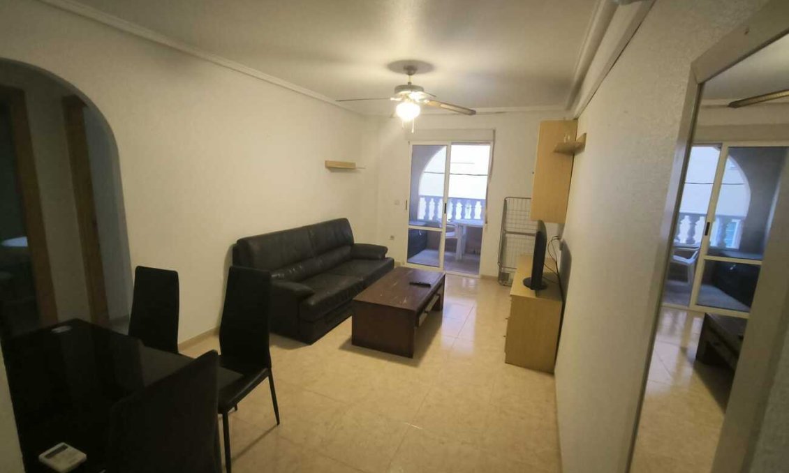 Használt Ingatlanok - Apartman -
Torrevieja - zona molino