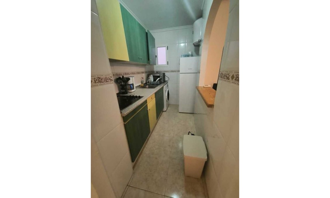 Használt Ingatlanok - Apartman -
Torrevieja - zona molino