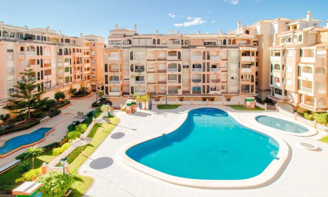 Segunda mano - Bungalow -
Torrevieja - Costa Blanca