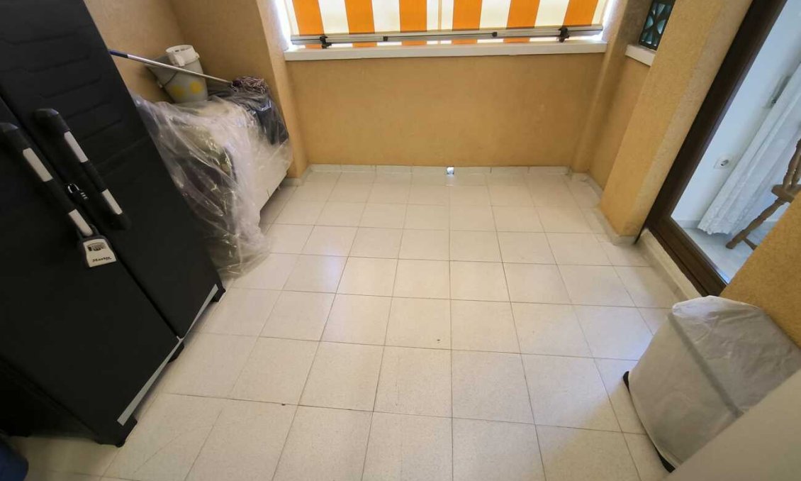 Segunda mano - Bungalow -
Torrevieja - Costa Blanca