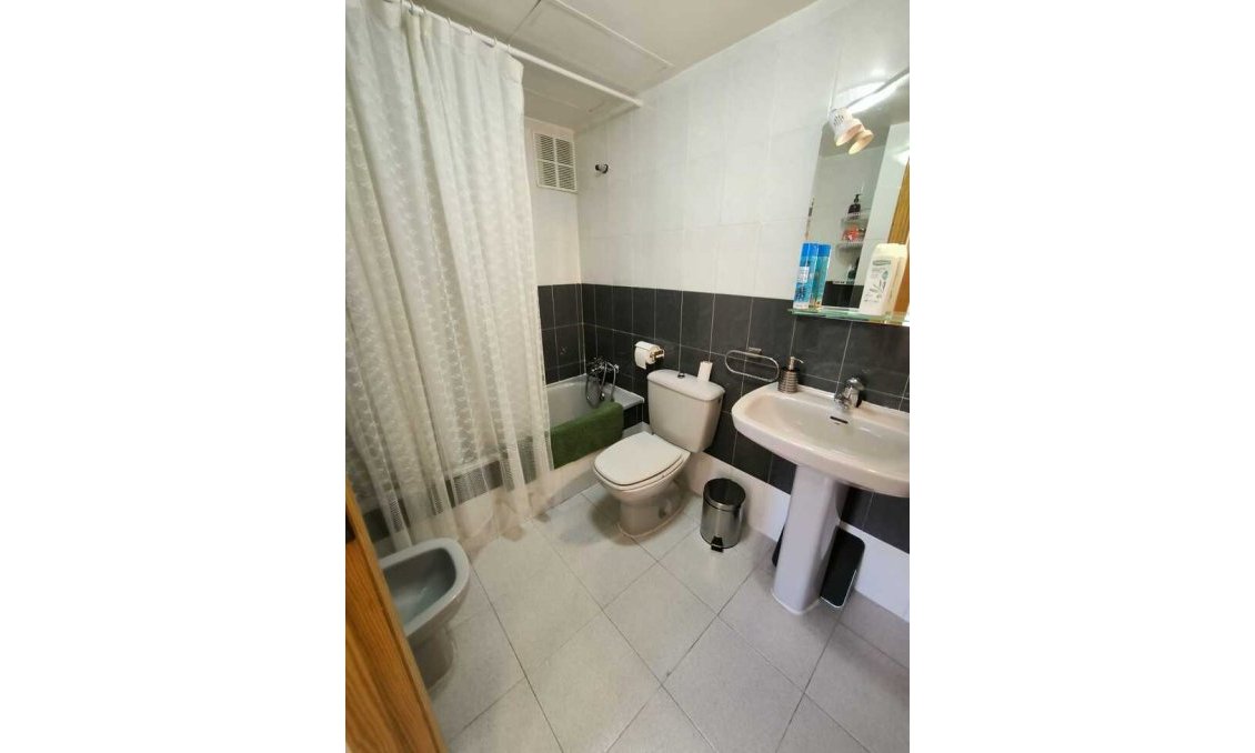 Segunda mano - Bungalow -
Torrevieja - Costa Blanca