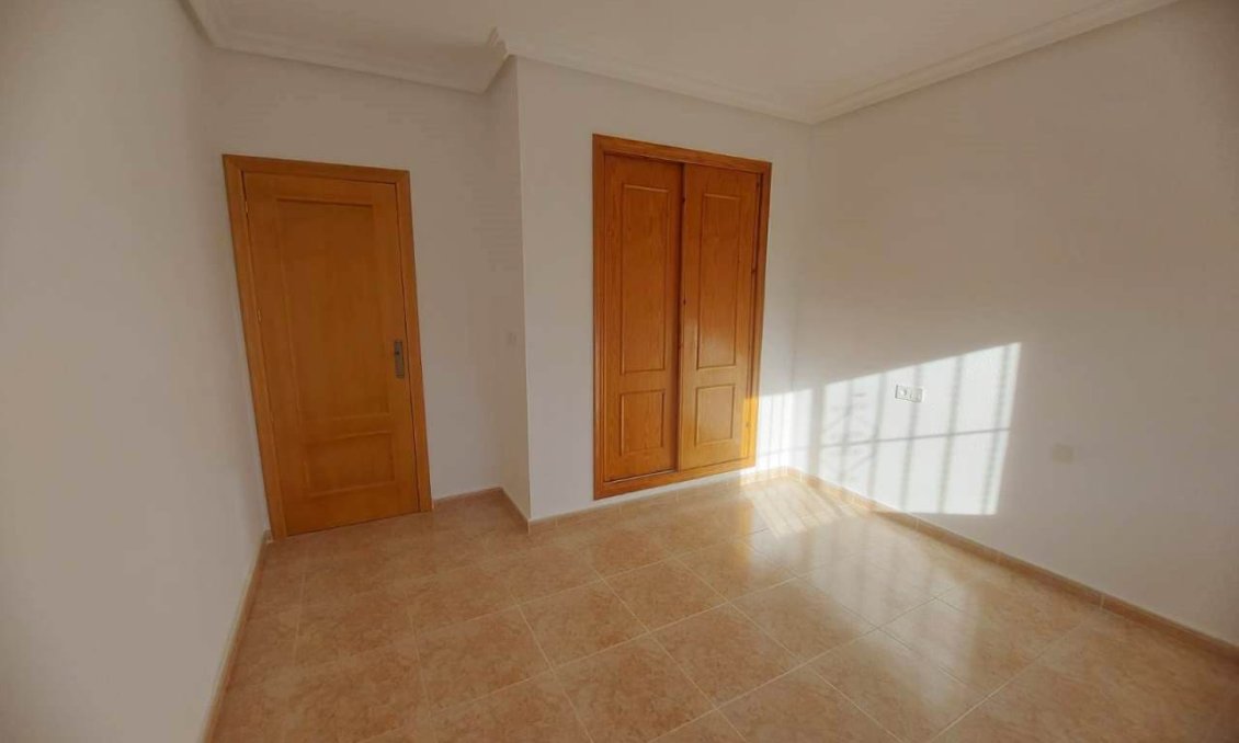 Segunda mano - Villa -
Algorfa - Inland