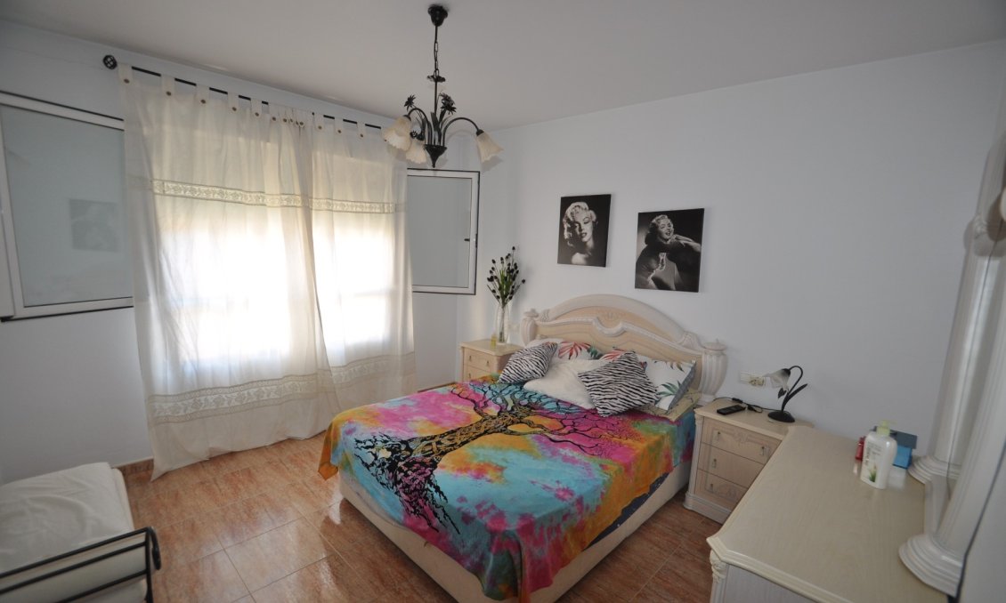 Segunda mano - Town House -
Pinoso - Inland