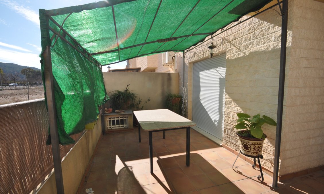 Segunda mano - Town House -
Pinoso - Inland