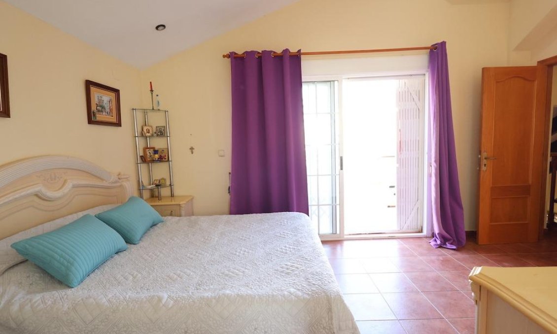 Segunda mano - Villa -
Orihuela Costa - Costa Blanca