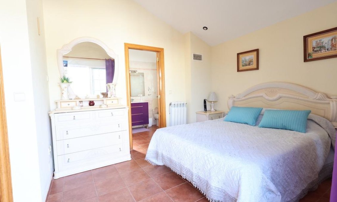 Segunda mano - Villa -
Orihuela Costa - Costa Blanca