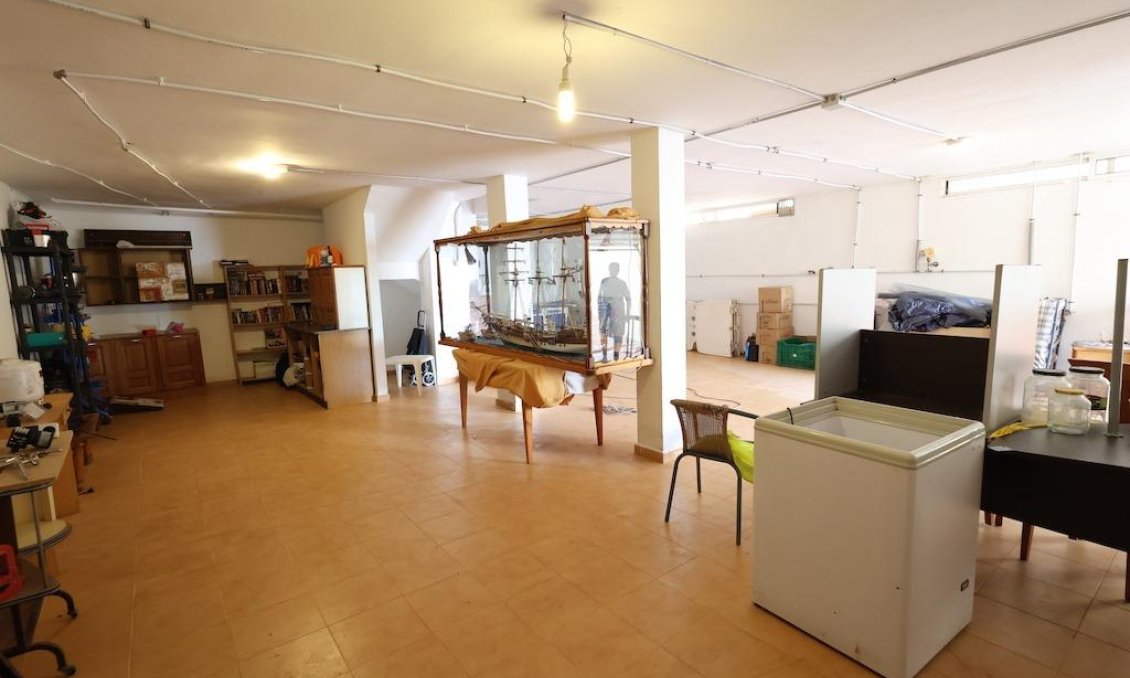 Segunda mano - Villa -
Orihuela Costa - Costa Blanca