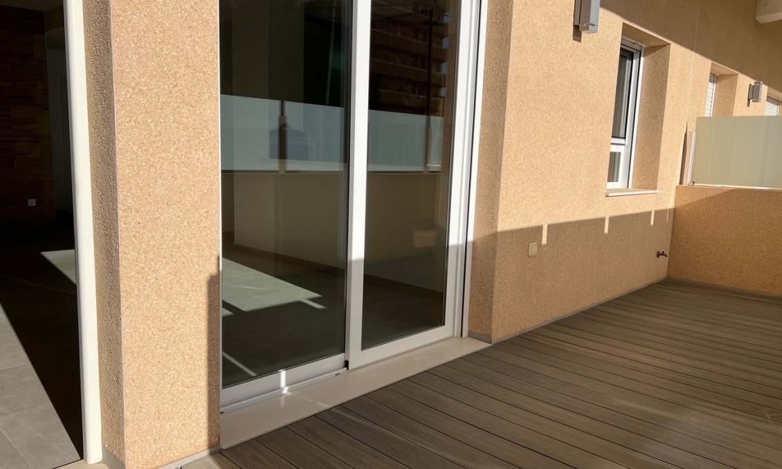 Segunda mano - Apartamento -
La Mata - avda de los Europeos