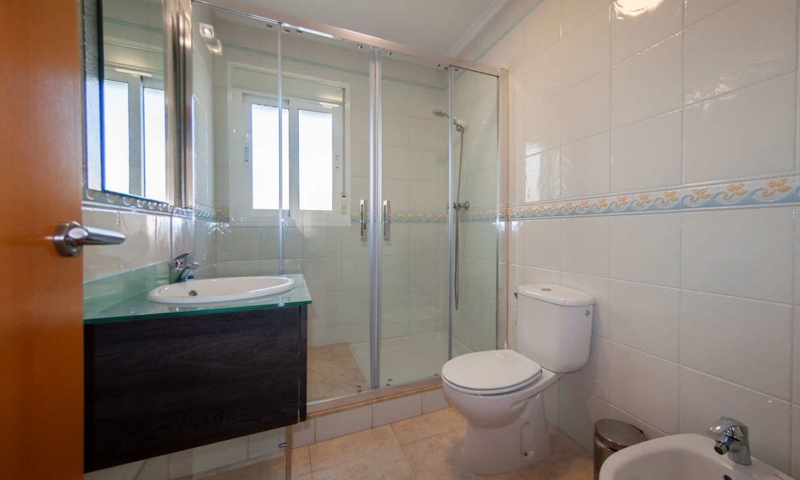 Segunda mano - Villa -
Ciudad Quesada - Costa Blanca