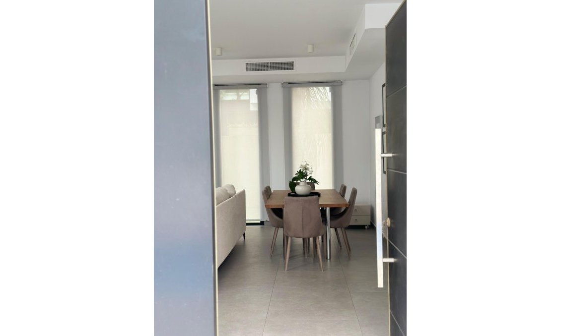 Wiederverkauf - Villa -
Ciudad Quesada - Costa Blanca Sur