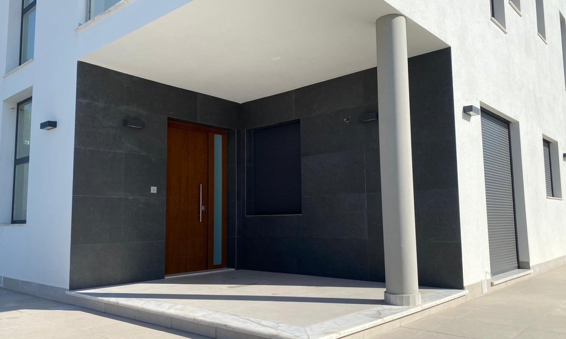 Segunda mano - Villa -
Torrevieja - Los Balcones