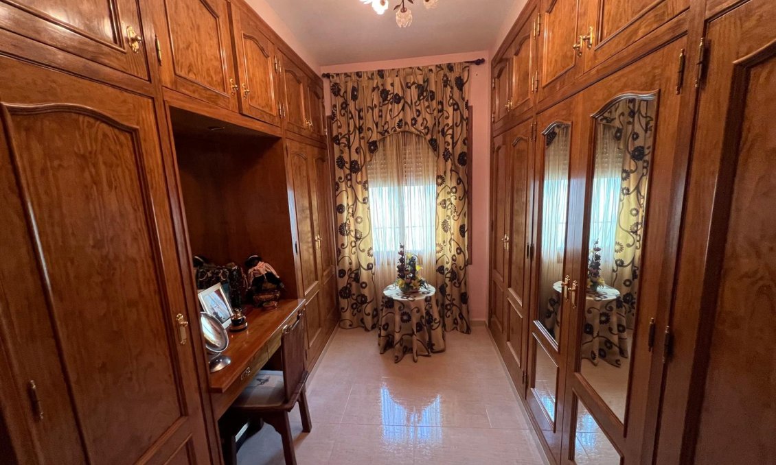 Segunda mano - Villa -
Campoamor - Costa Blanca