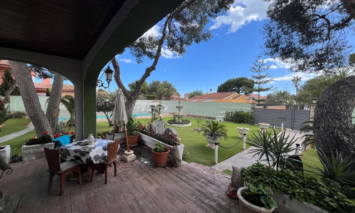 Segunda mano - Villa -
Campoamor - Costa Blanca