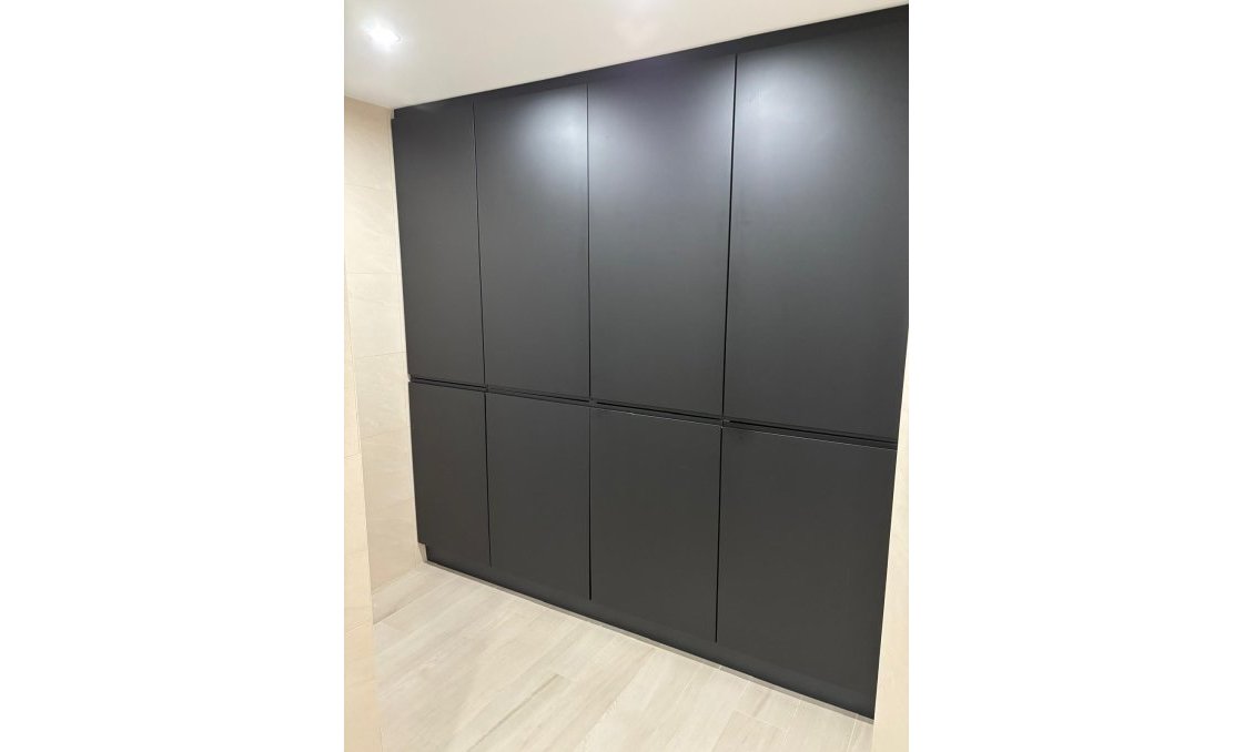 Segunda mano - Apartamento -
Torrevieja - Centro