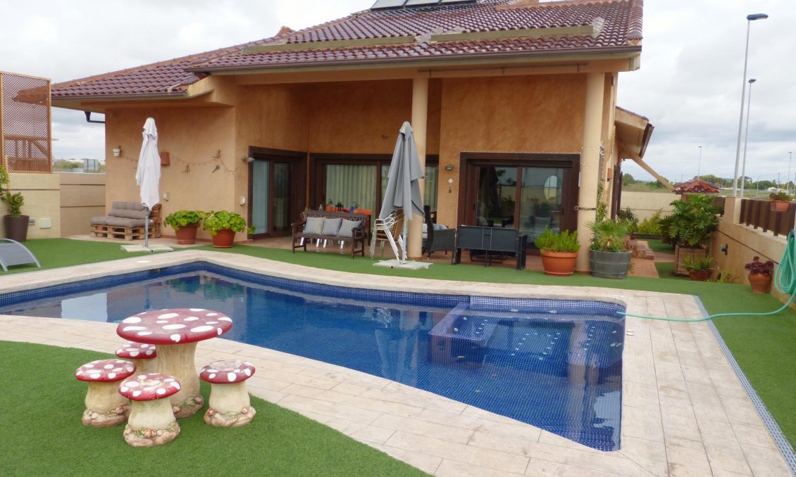 Revente - Villa -
Santiago de la Ribera - San Blas