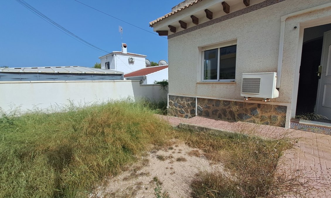 Segunda mano - Villa -
Villamartin - Costa Blanca