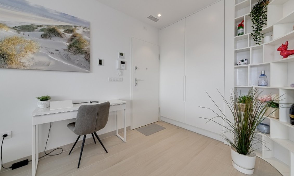 Segunda mano - Apartamento -
Las Colinas Golf - Costa Blanca