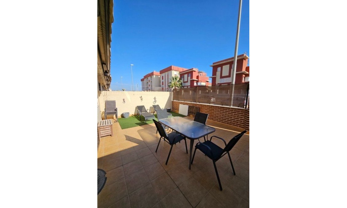 Segunda mano - Apartamento -
Orihuela Costa - Costa Blanca
