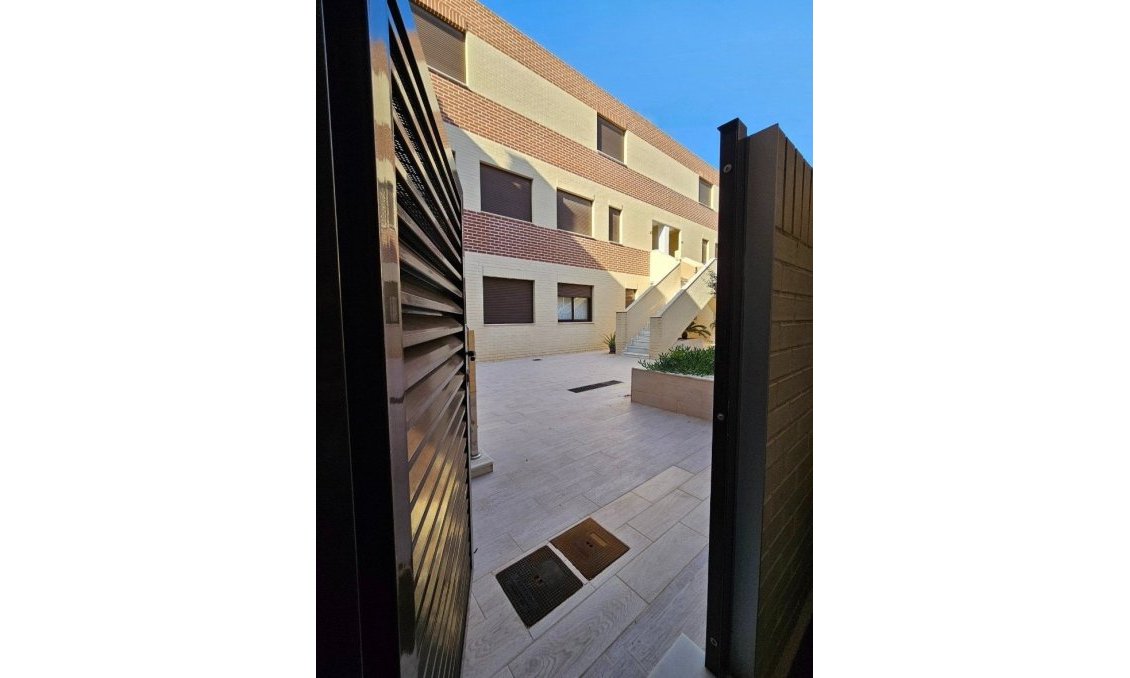Segunda mano - Apartamento -
Orihuela Costa - Costa Blanca