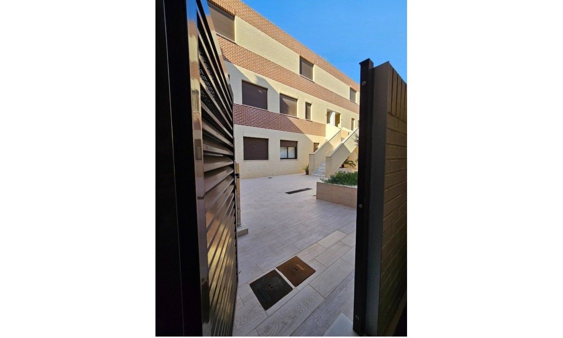 Segunda mano - Apartamento -
Orihuela Costa - Costa Blanca