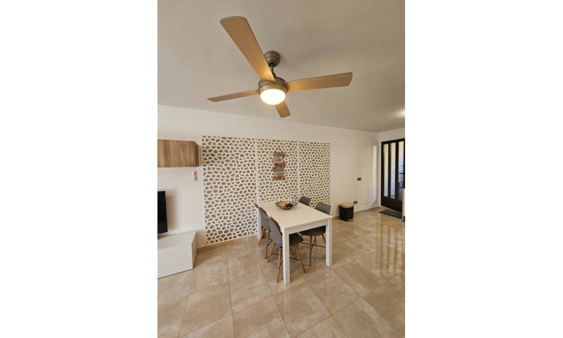 Segunda mano - Apartamento -
Orihuela Costa - Costa Blanca