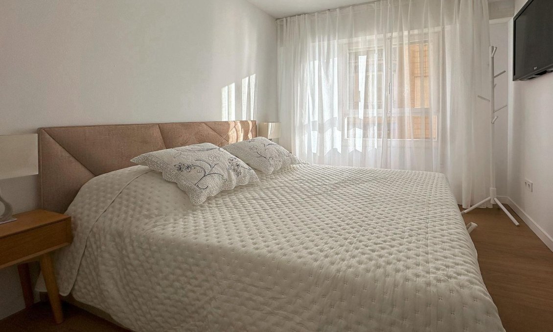 Használt Ingatlanok - Apartman -
Torrevieja - Playa del Cura
