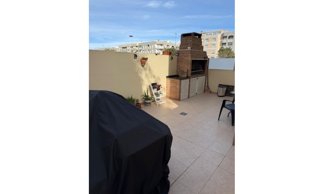Segunda mano - Town House -
Guardamar del Segura - Los Secanos