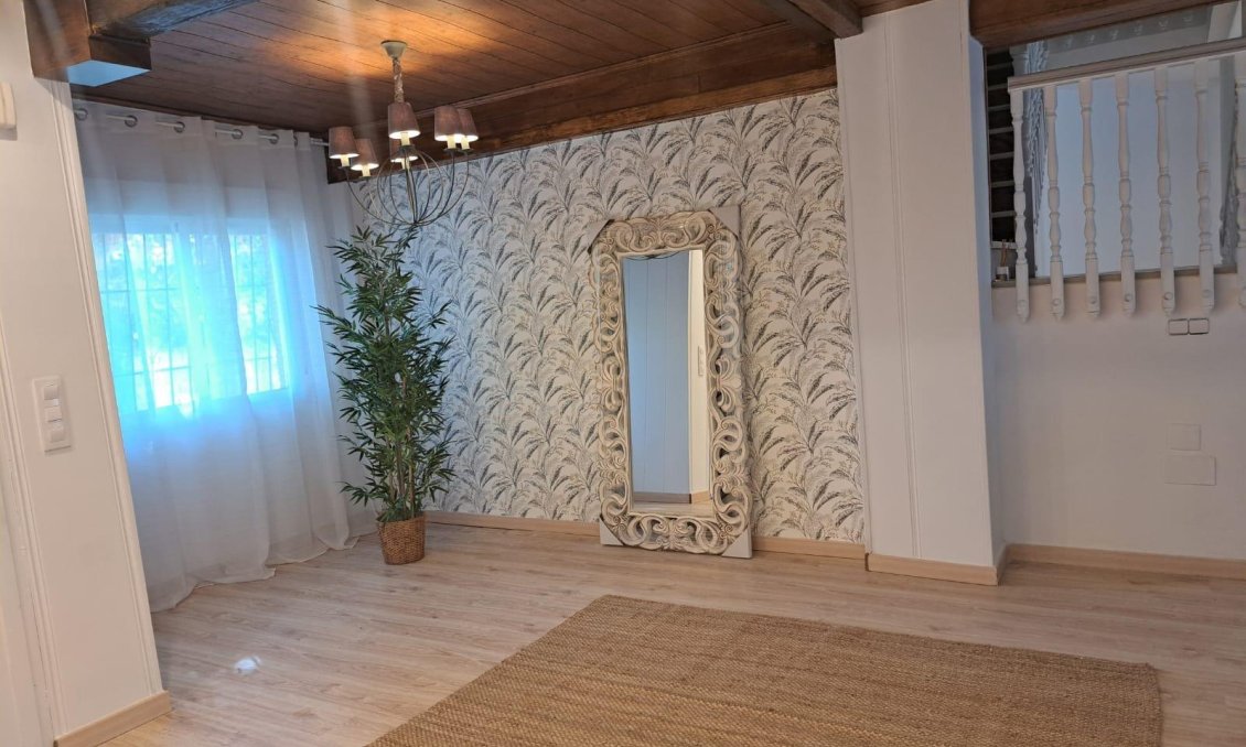 Segunda mano - Villa -
Orihuela - Los Huertos
